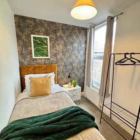 度假居 Spacious & Elegant 4-bedroom *